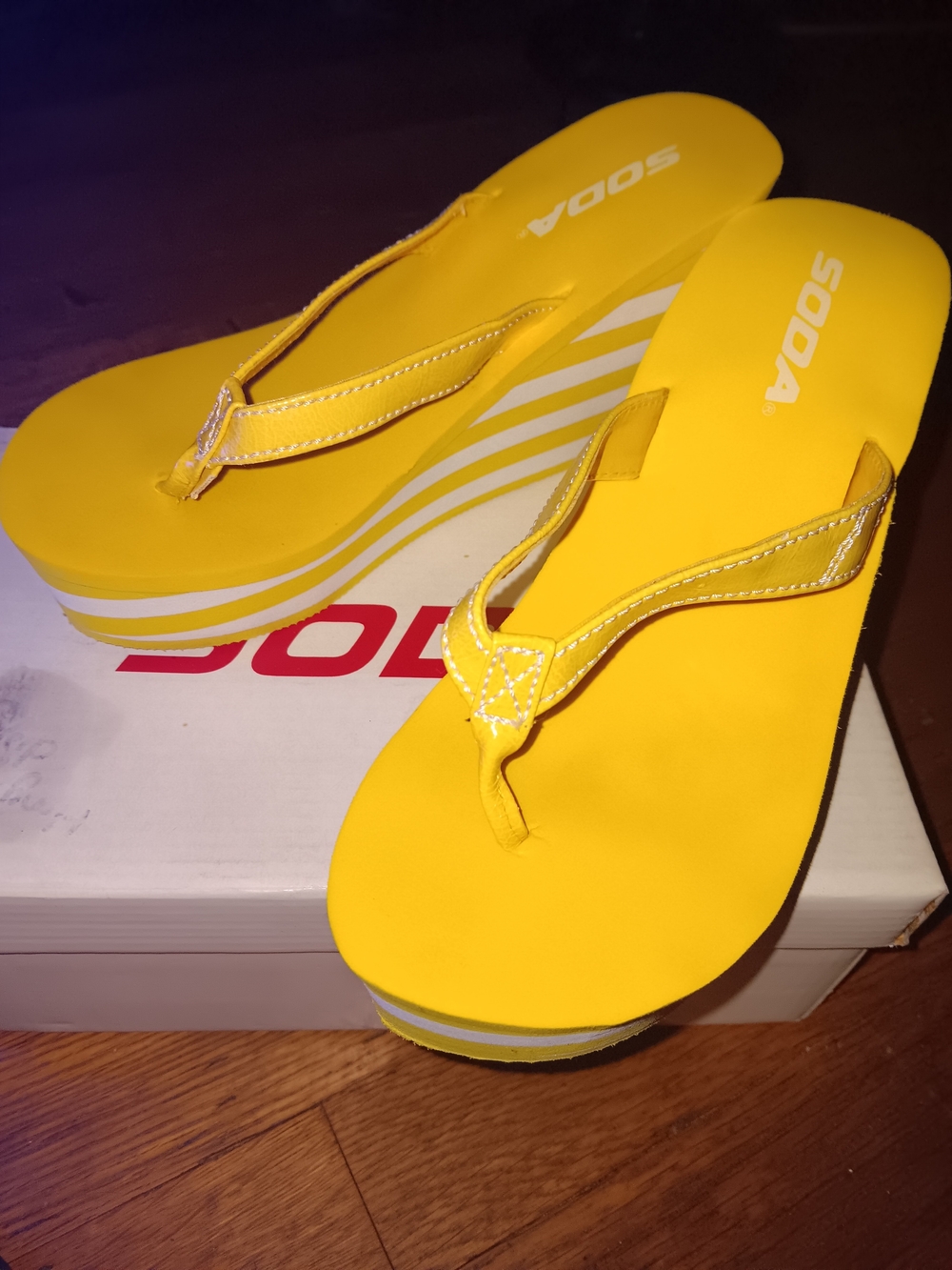 Soda Yellow Platform Thong Sandals Y2K